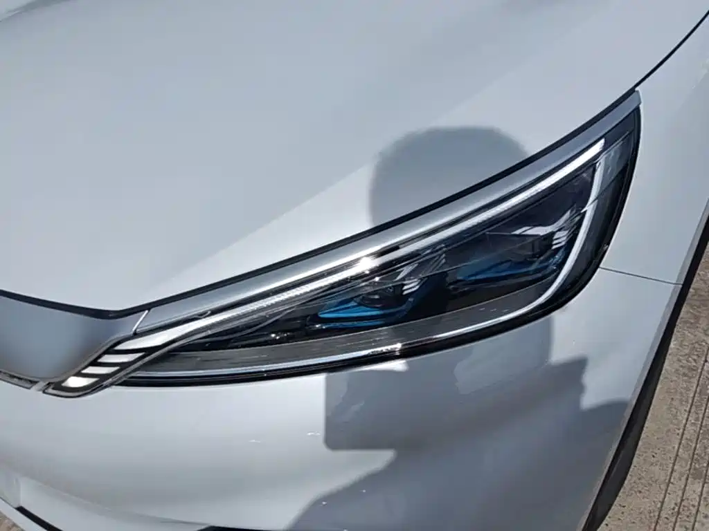 BYD Yuan Plus — миниатюра 24