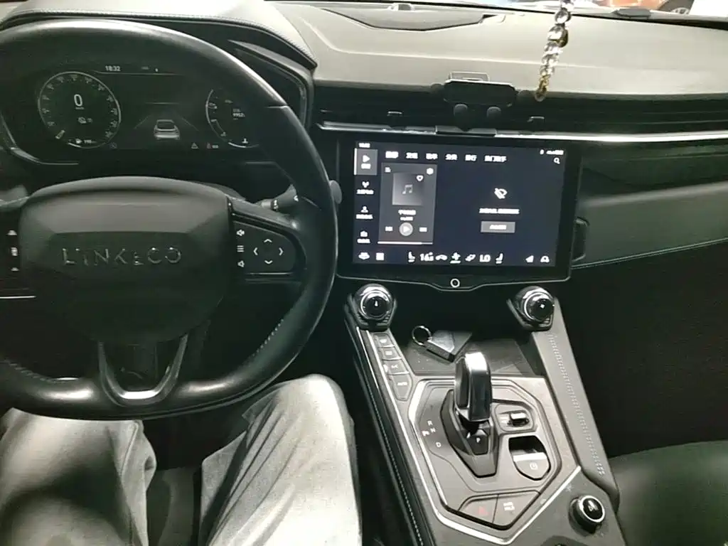 Lynk & Co 05 — миниатюра 10