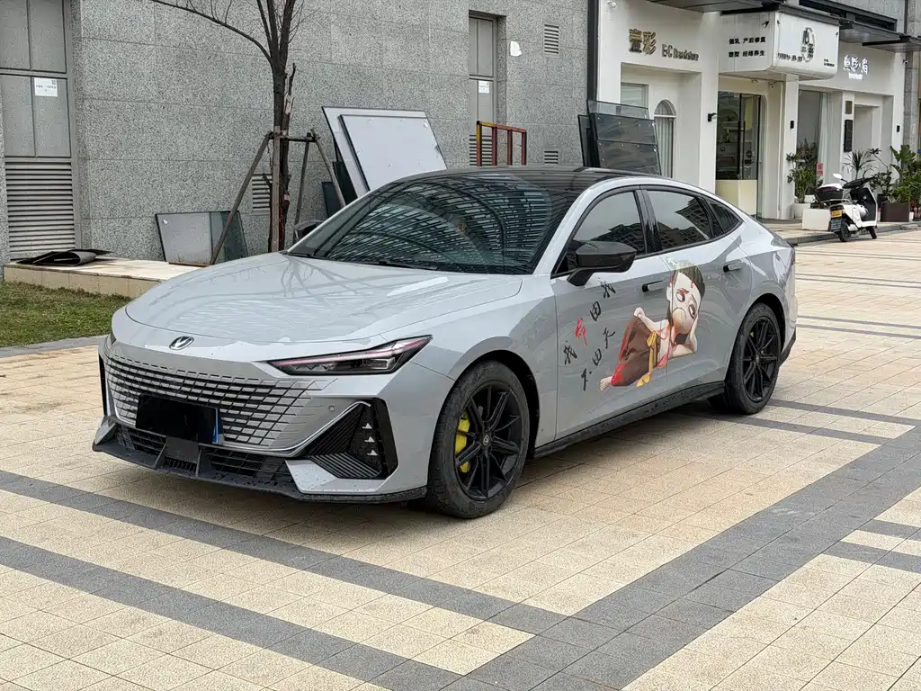 Changan UNI-V 2022