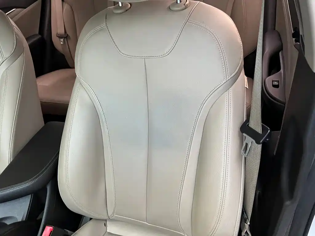 Buick Excelle — миниатюра 15