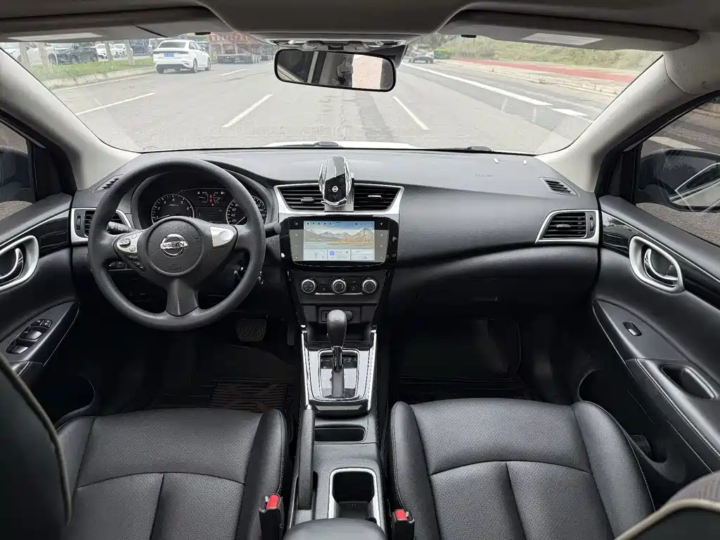 Nissan Sylphy — миниатюра 7