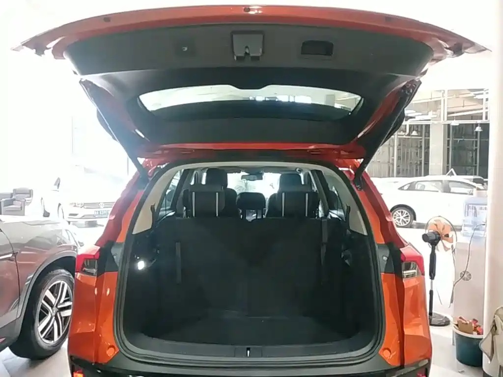 Maxus D60 — миниатюра 19