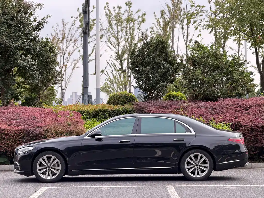 Mercedes-Benz S-Class — миниатюра 5
