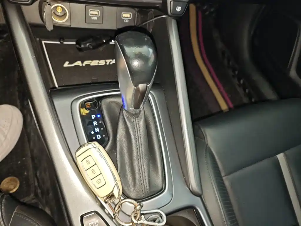 Hyundai Fista — миниатюра 14
