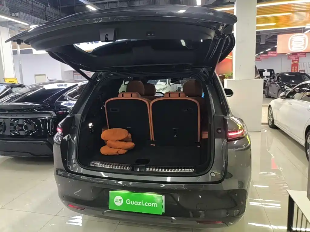 Li Auto Li L8 — миниатюра 19