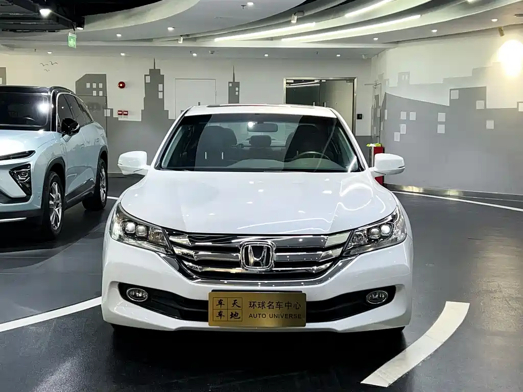 Купить Honda Accord