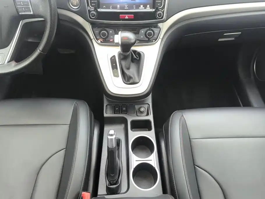 Haval M6 — миниатюра 16