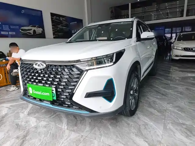 Chery Tiggo 8