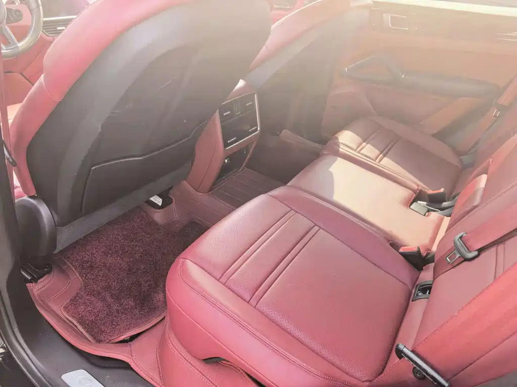 Porsche Cayenne Hybrid — миниатюра 4