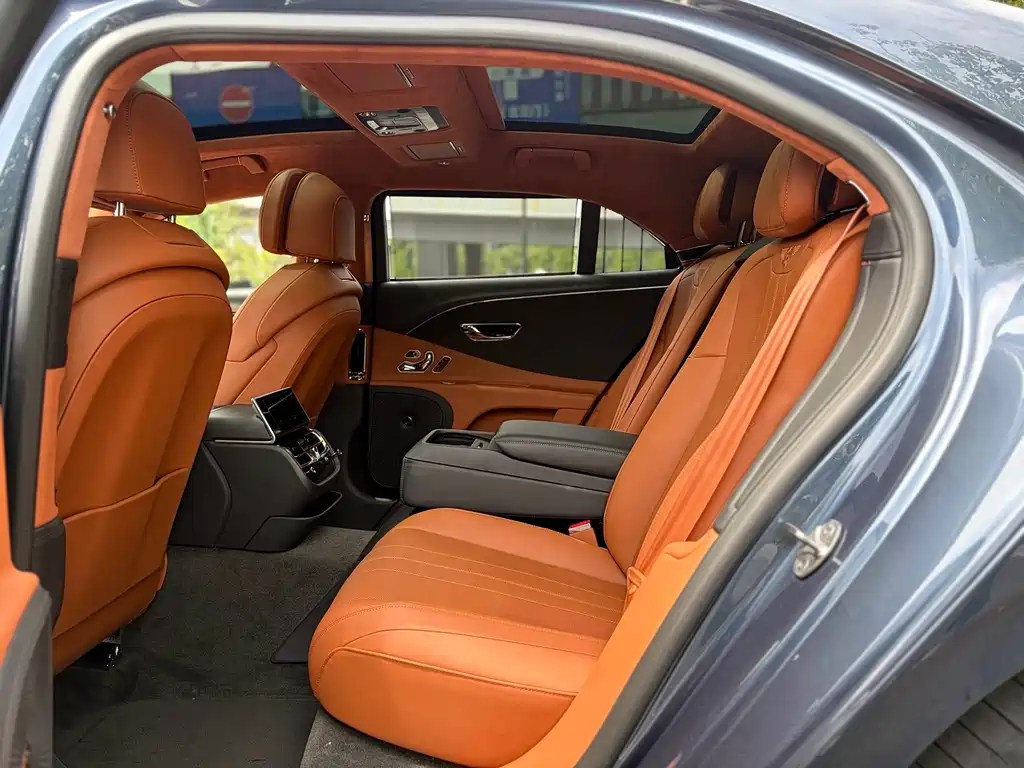 Bentley Flying Spur — фотографии объявления, Фото 11
