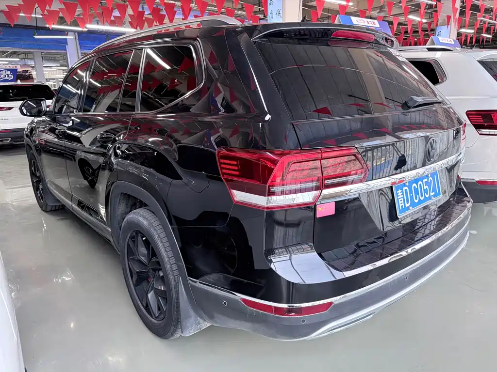 Volkswagen Teramont — миниатюра 17