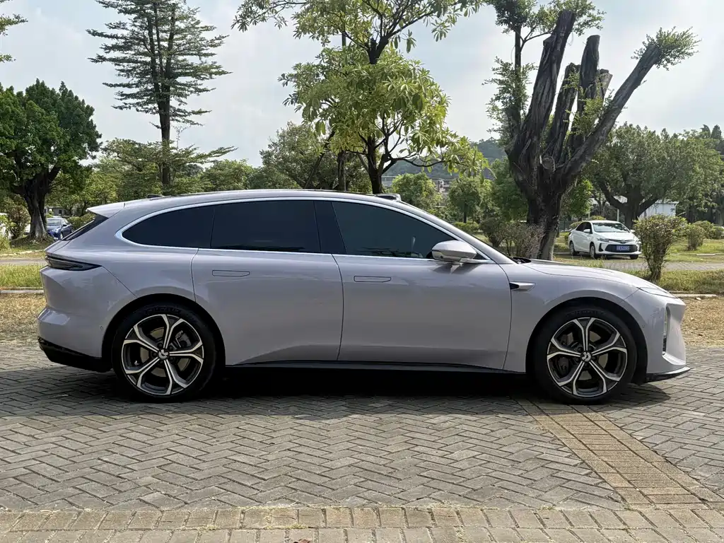 NIO ET5T — миниатюра 16
