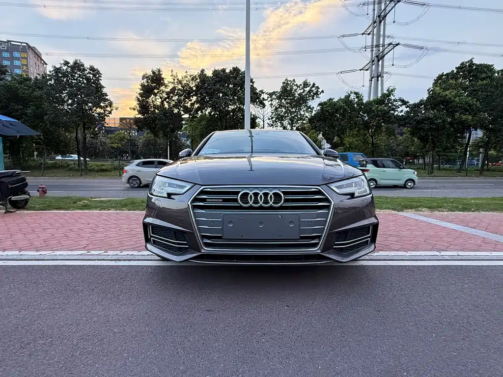 Audi A4L — миниатюра 2
