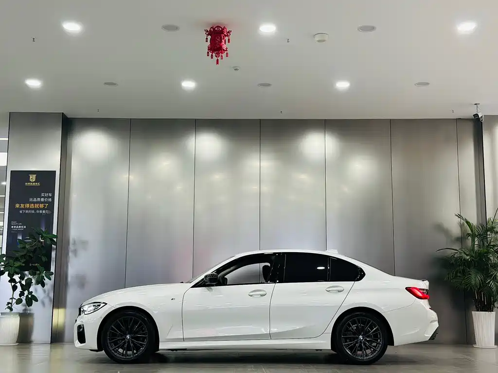BMW 3 Series — миниатюра 9