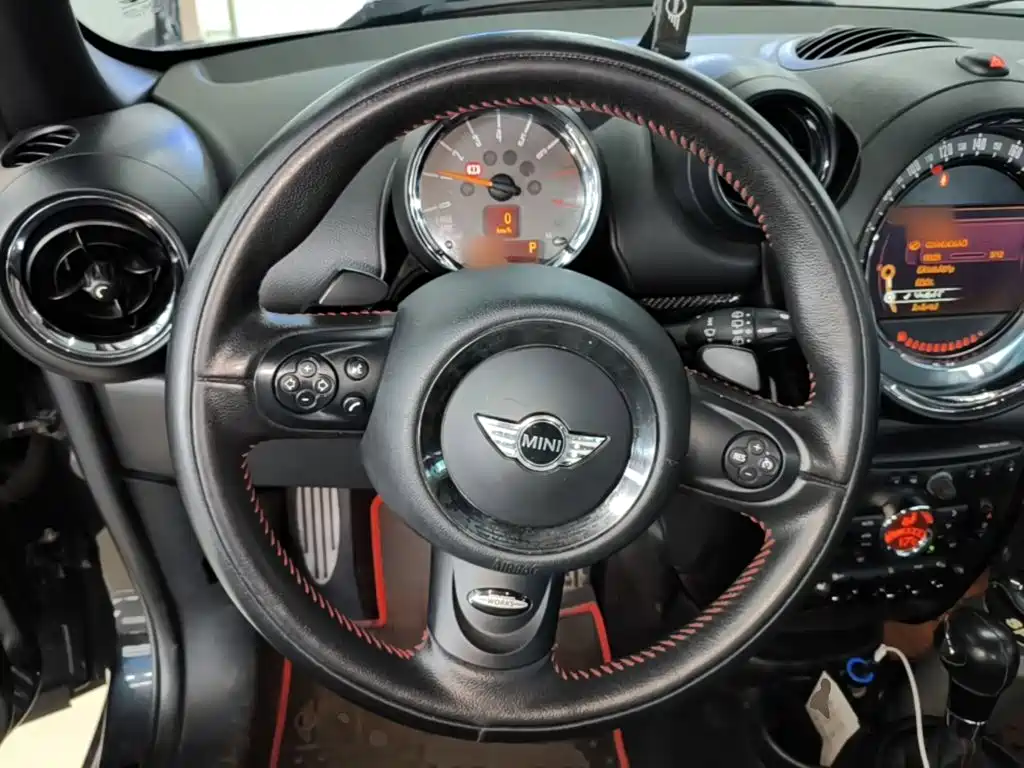 MINI Mini JCW Countryman — миниатюра 11