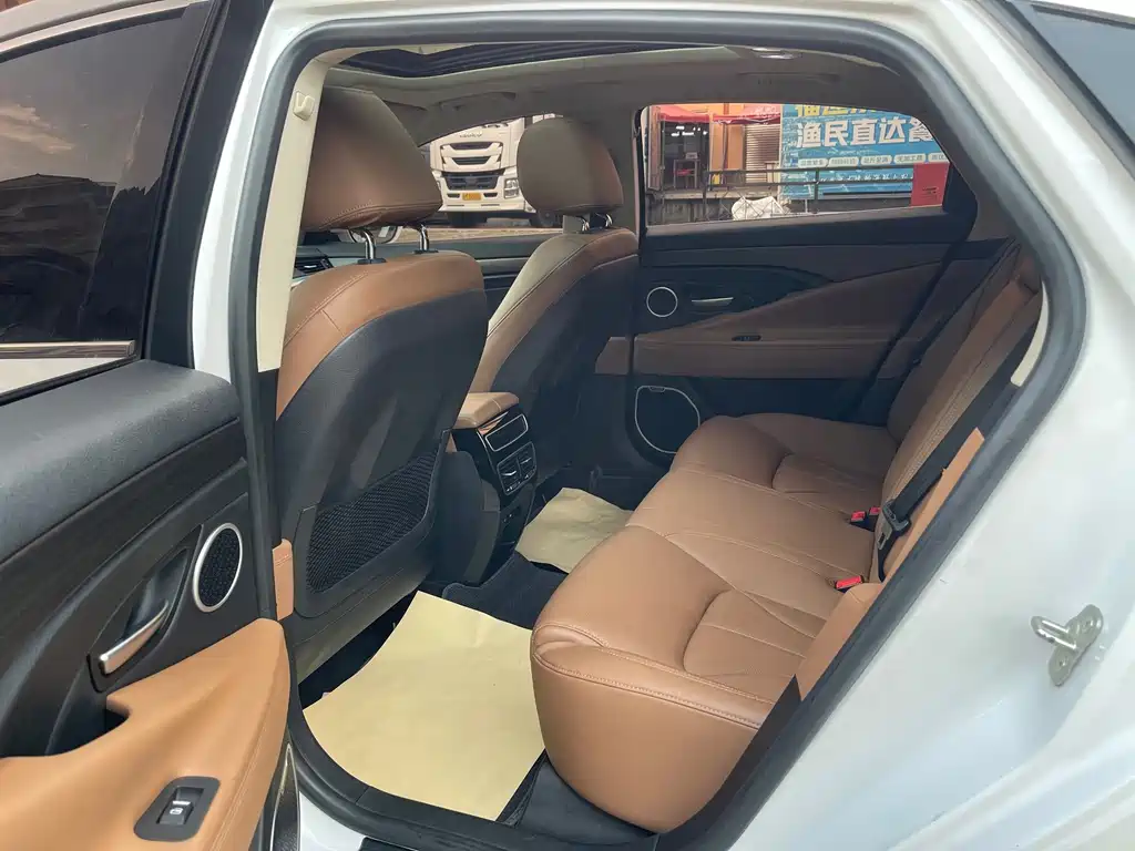 Geely Borui — миниатюра 10