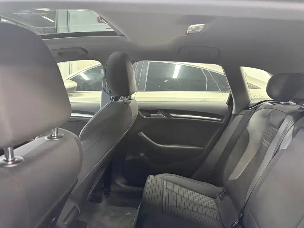 Audi A3 — миниатюра 11