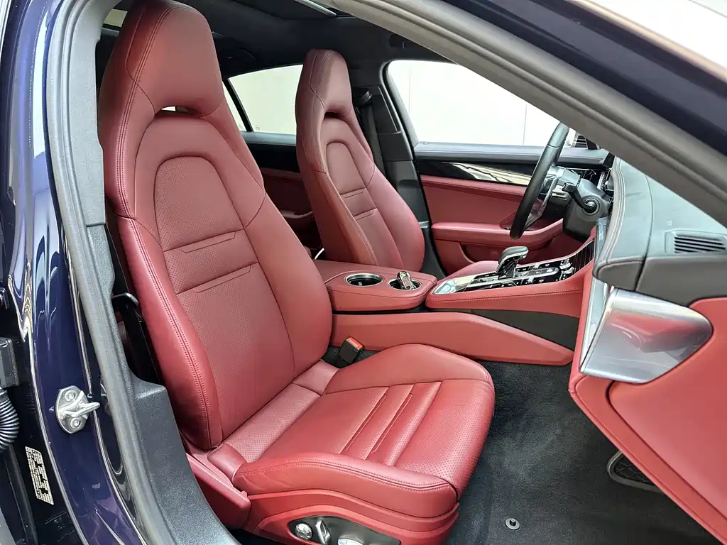Porsche Panamera — миниатюра 14