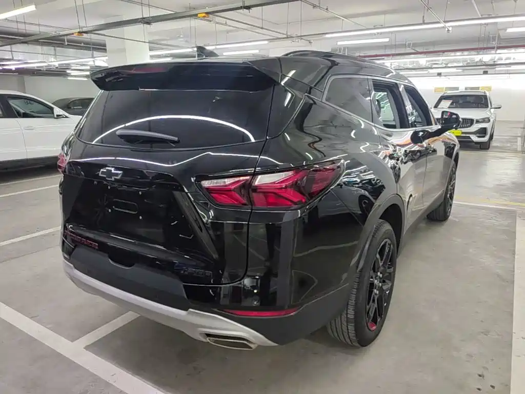 Chevrolet Blazer — миниатюра 7