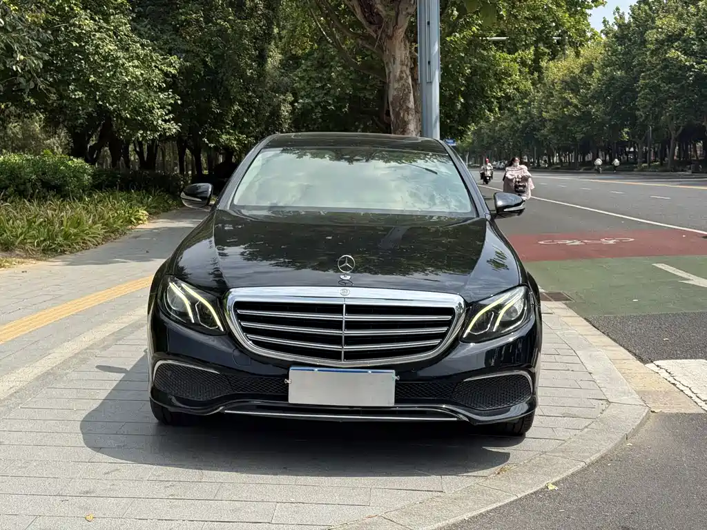 Mercedes-Benz E-Class E 2017 E 200 L 4MATIC