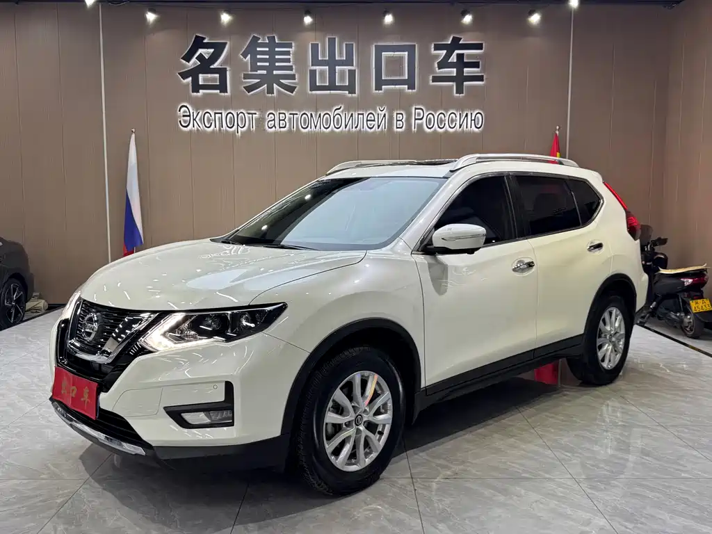 NISSAN QIJUN