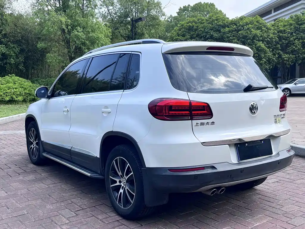 Volkswagen Tiguan — миниатюра 4