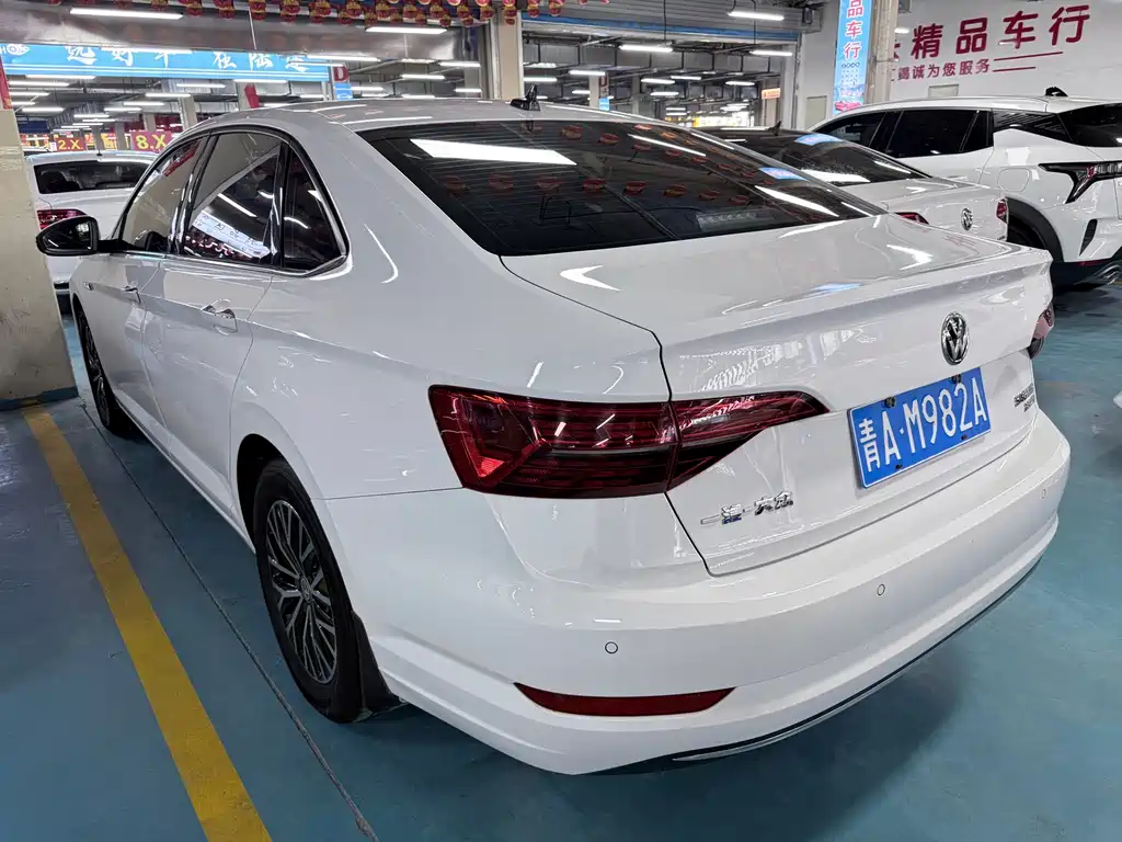 Volkswagen Sagitar — миниатюра 15
