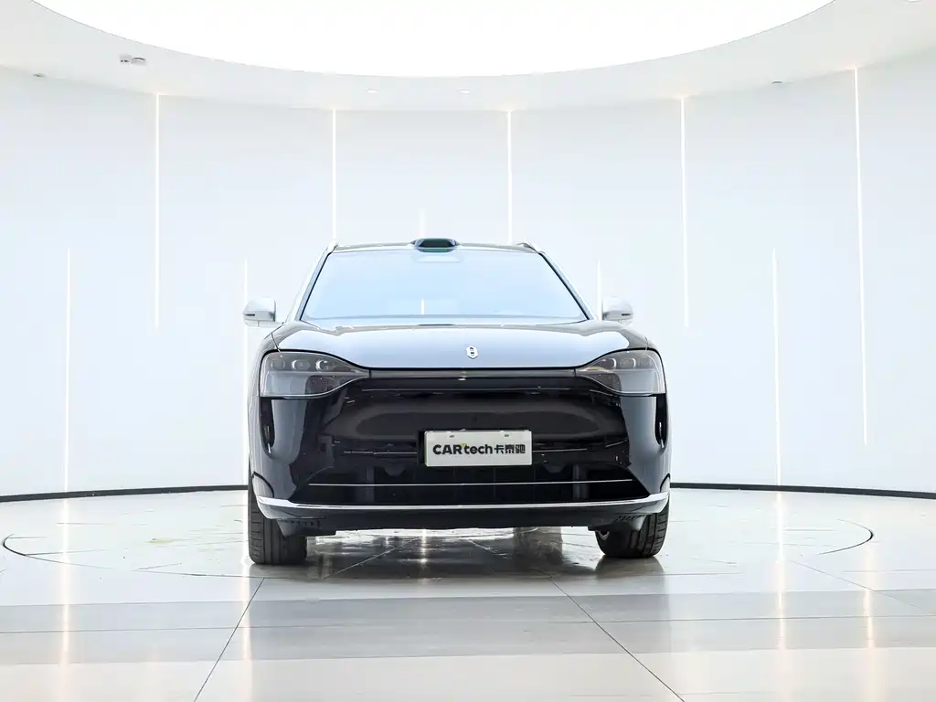 AITO ASK THE WORLD M9