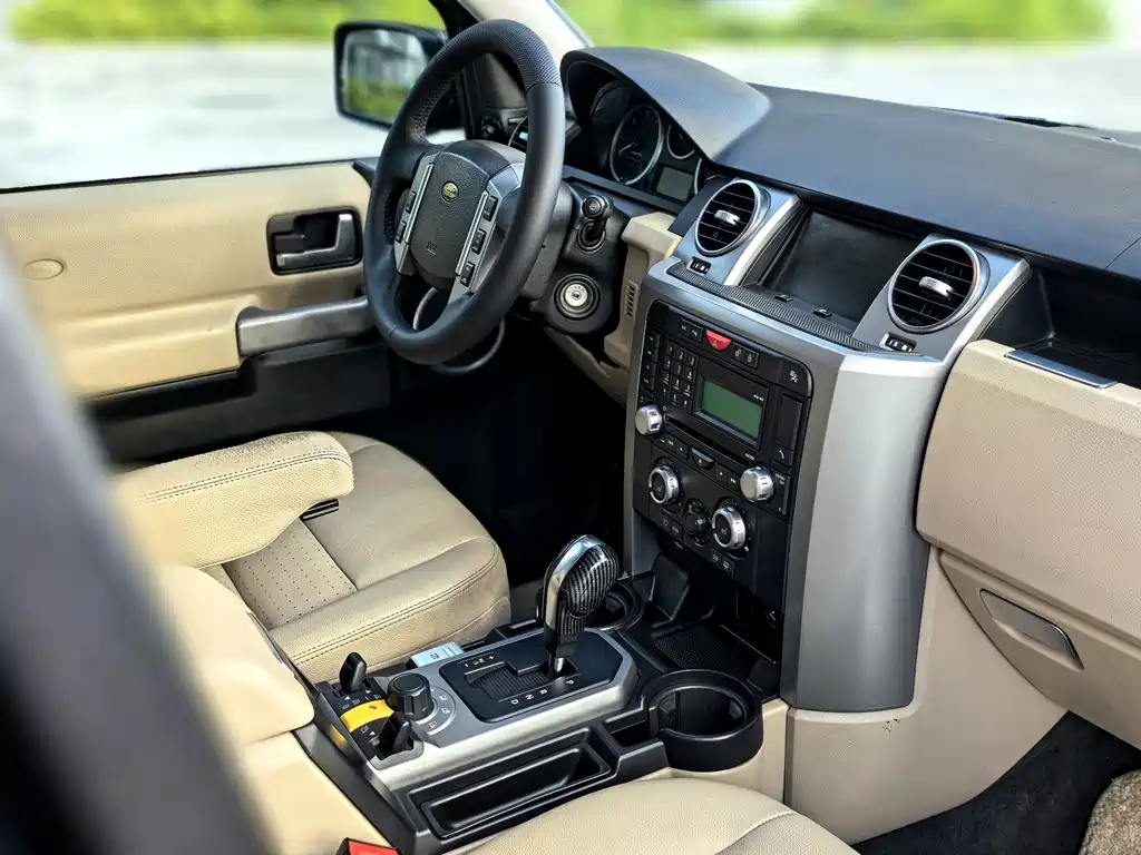 Land Rover Discovery — миниатюра 19