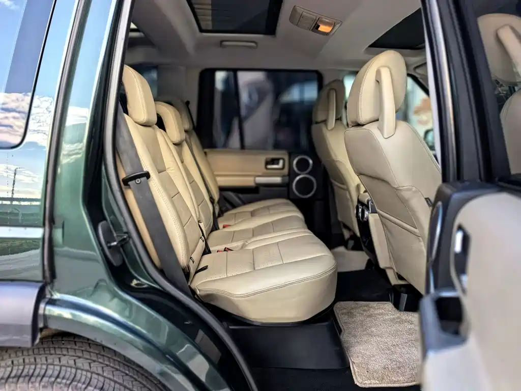 Land Rover Discovery — миниатюра 16