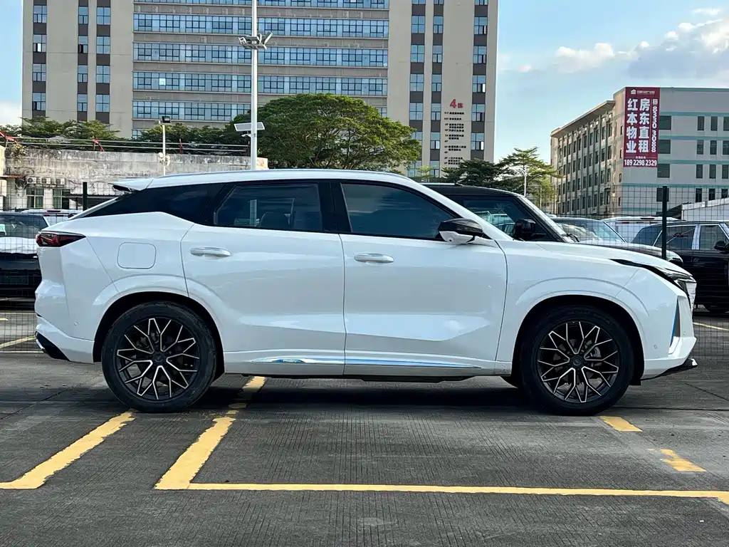 Oshan Oushang Z6 New Energy — миниатюра 17