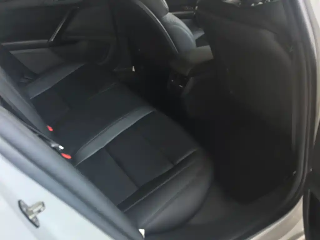 Peugeot 508 — миниатюра 10