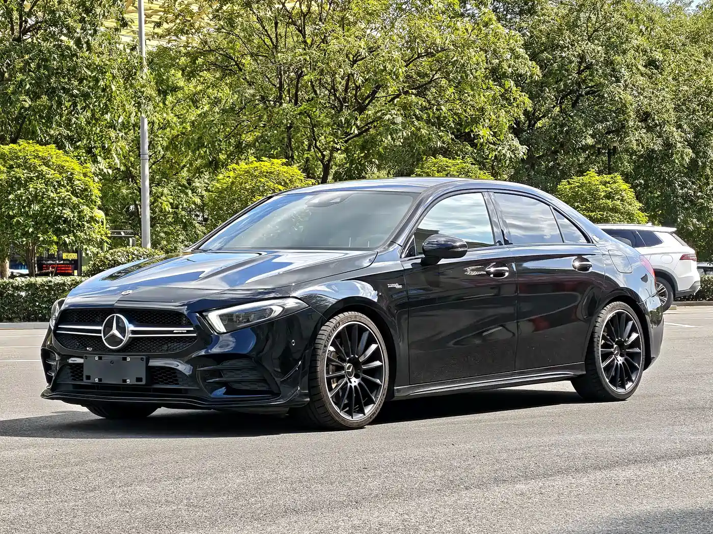 奔驰A级AMG 2020款 AMG A 35 L 4MATIC 2021