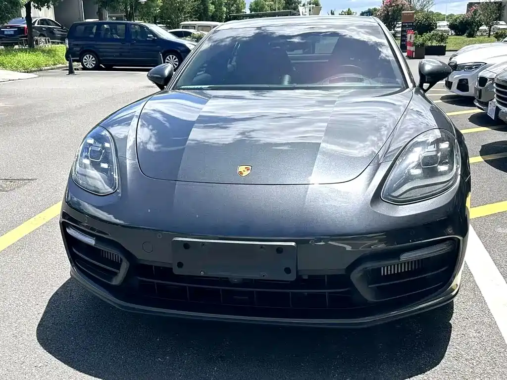 Porsche Panamera Hybrid — миниатюра 2