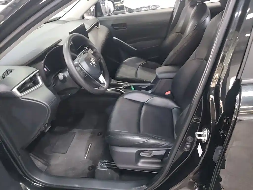Toyota Frontlander — миниатюра 15