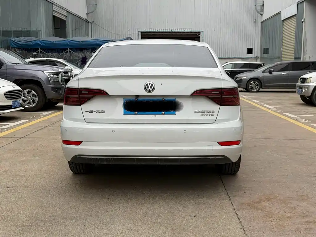 Volkswagen Sagitar — миниатюра 8