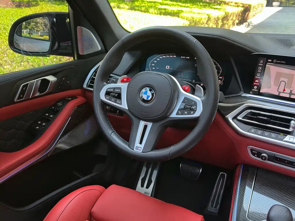 BMW X5 M 2022 — фото 19