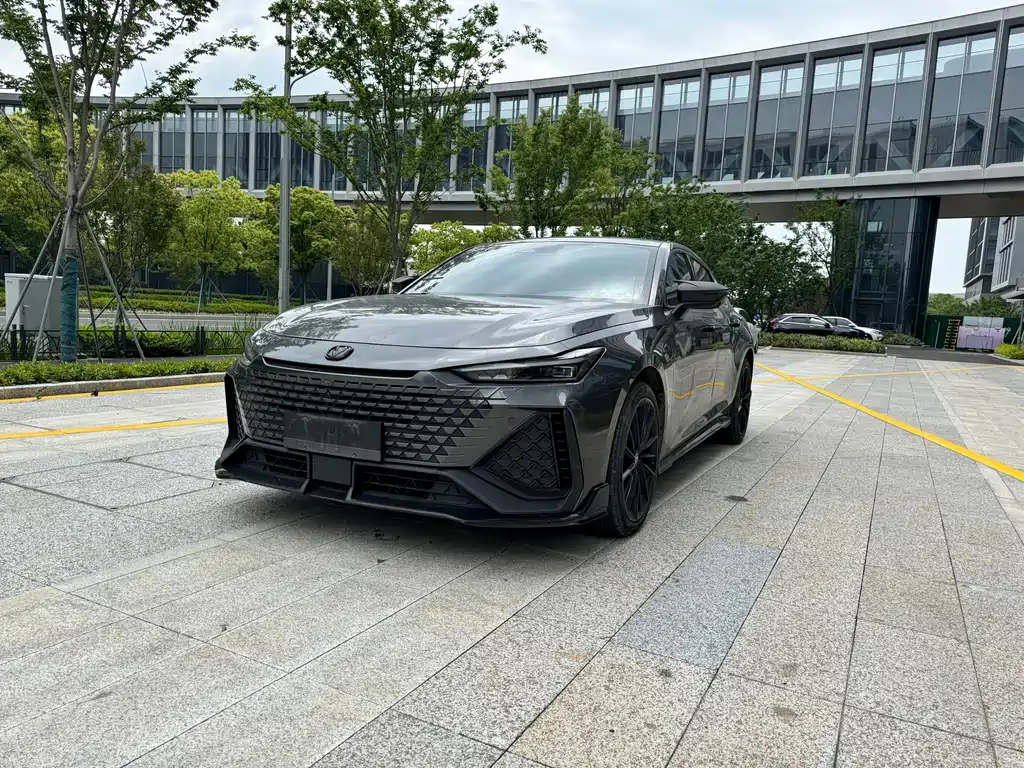 Changan UNI-V 2024