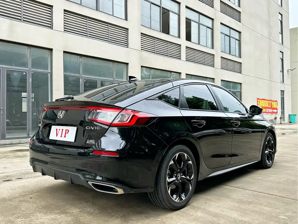 Honda Civic — миниатюра 17