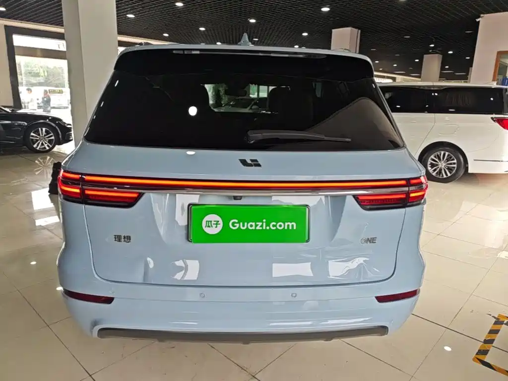 Li Auto Li ONE — миниатюра 6