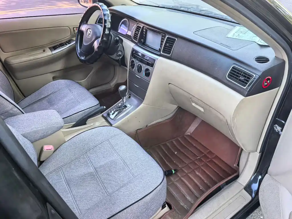 Toyota Corolla — миниатюра 9