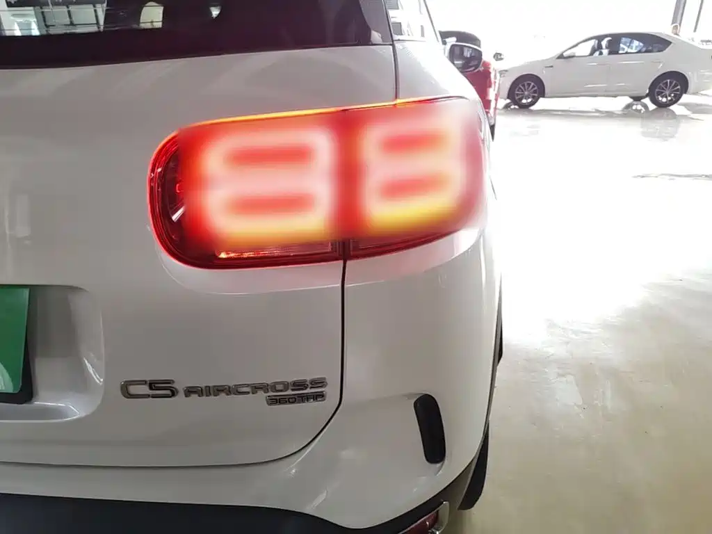 Citroen C5 AIRCROSS — миниатюра 8