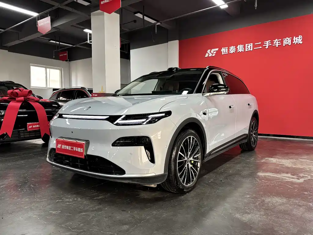 Leapmotor C11