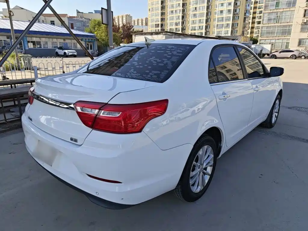 Geely Vision — миниатюра 7