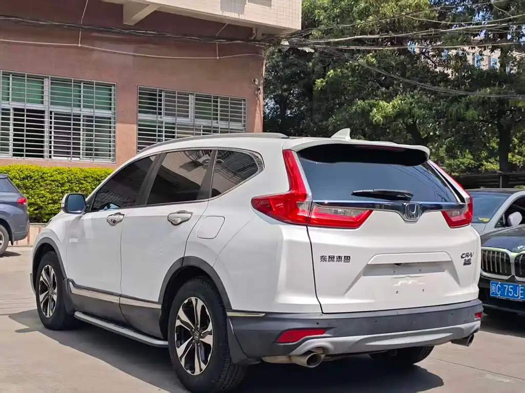 HONDA CR V