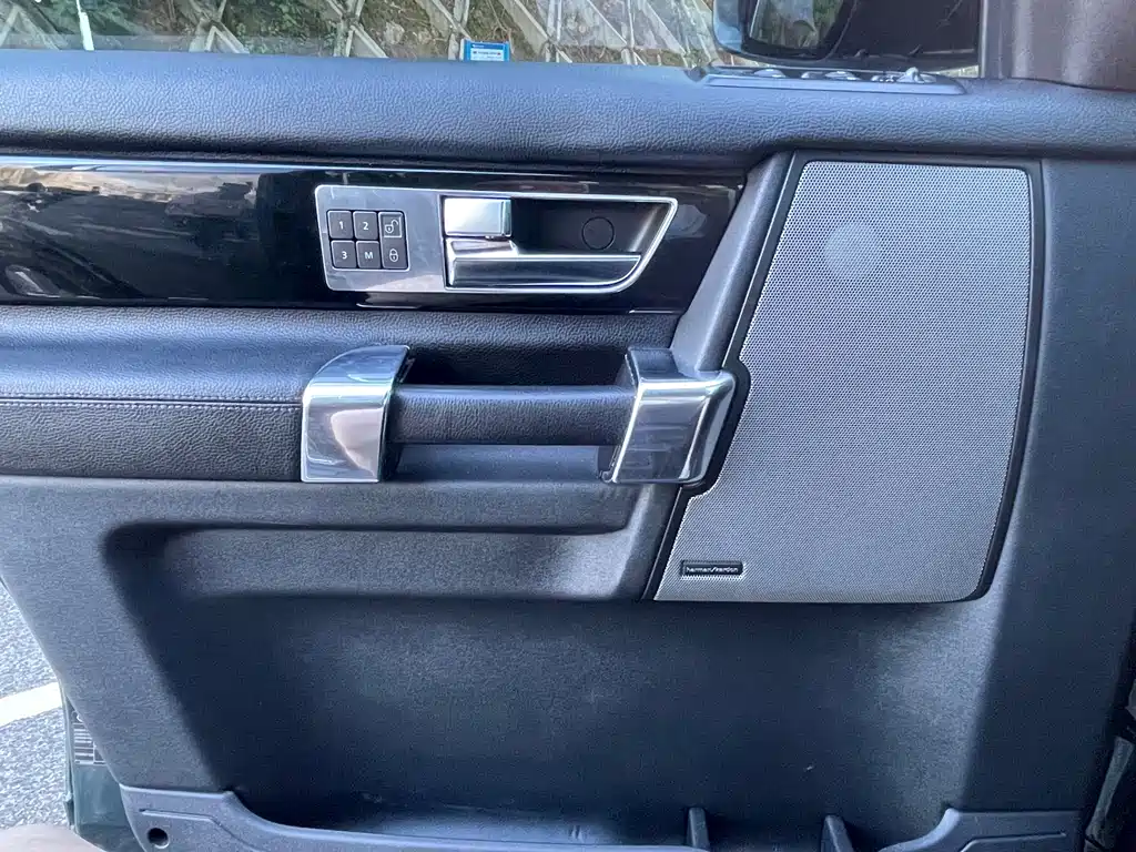 Land Rover Discovery 2013 3.0 SDV6 HSE