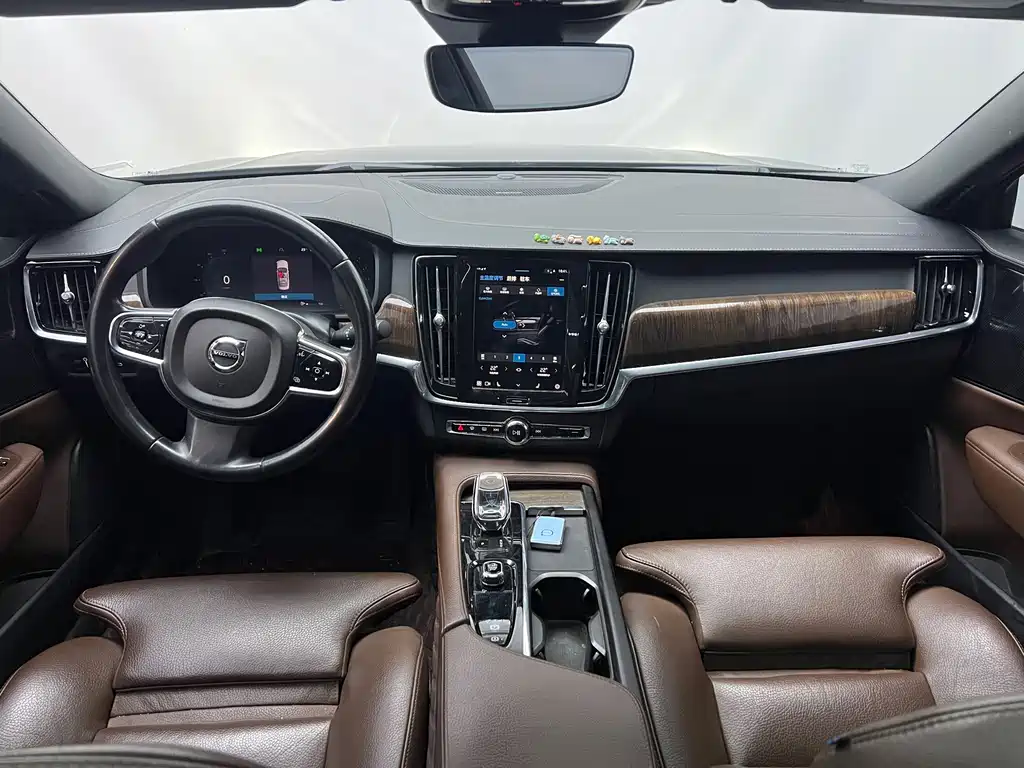 Volvo S90 — миниатюра 19