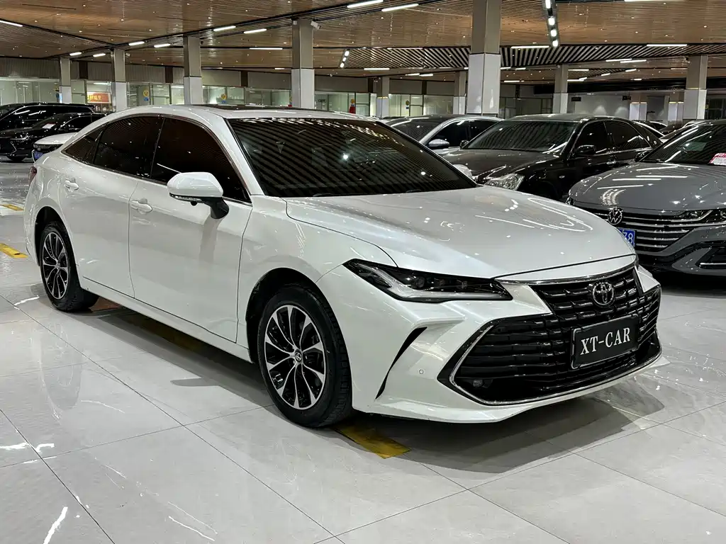 Toyota Avalon — миниатюра 3