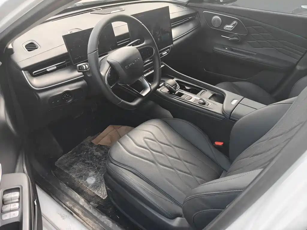 Chery 8 PRO 2025 1.6T DCT Luxury