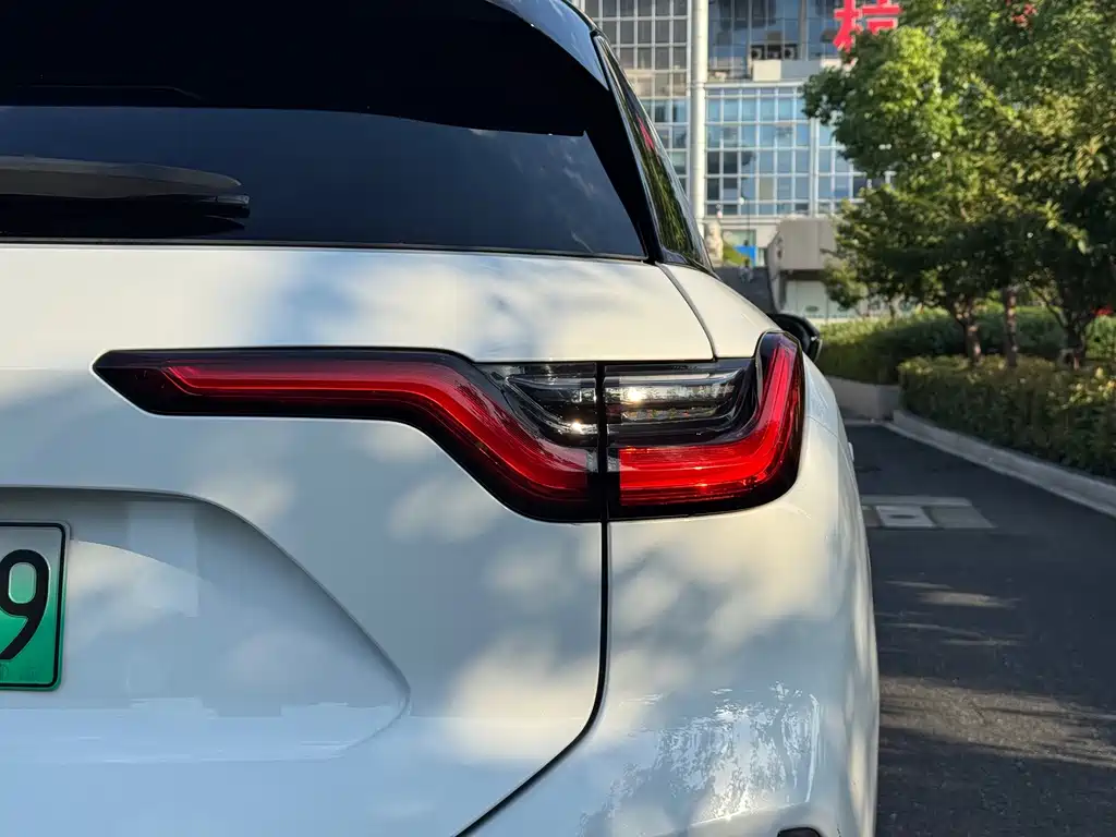 NIO ES6 — миниатюра 23
